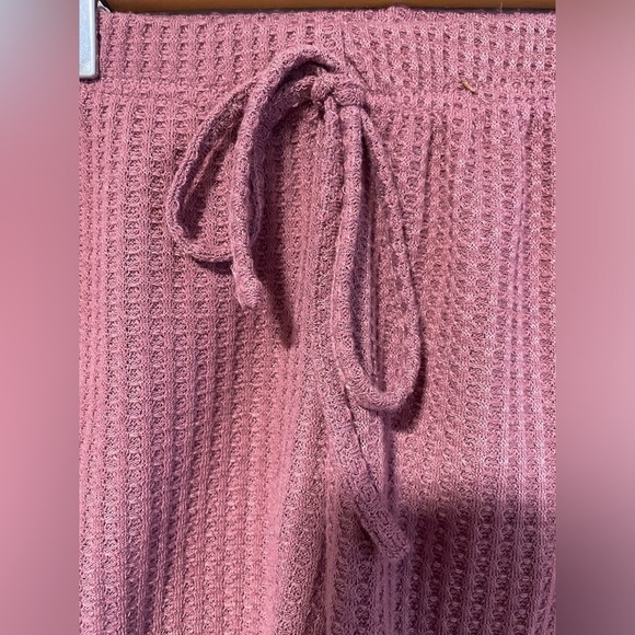 Women's Pink Waffle Knit Pajama Set - Picture 8 of 8